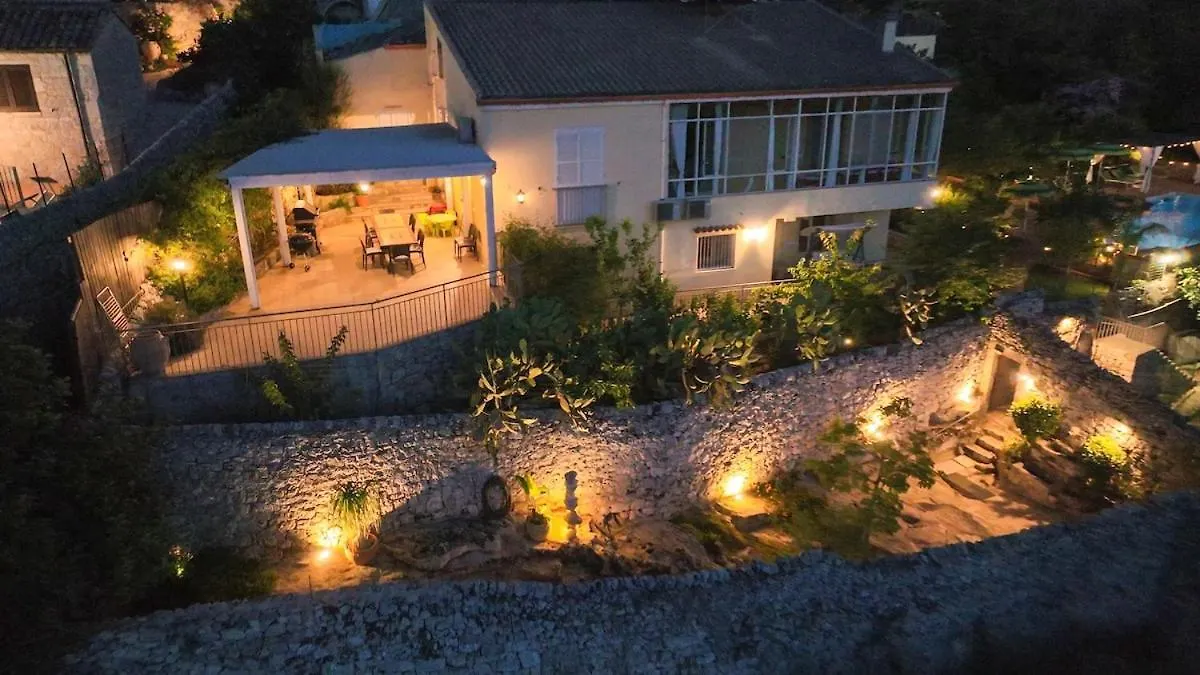 Villamodica A Family Villa 20 Min From The Beach  莫迪卡